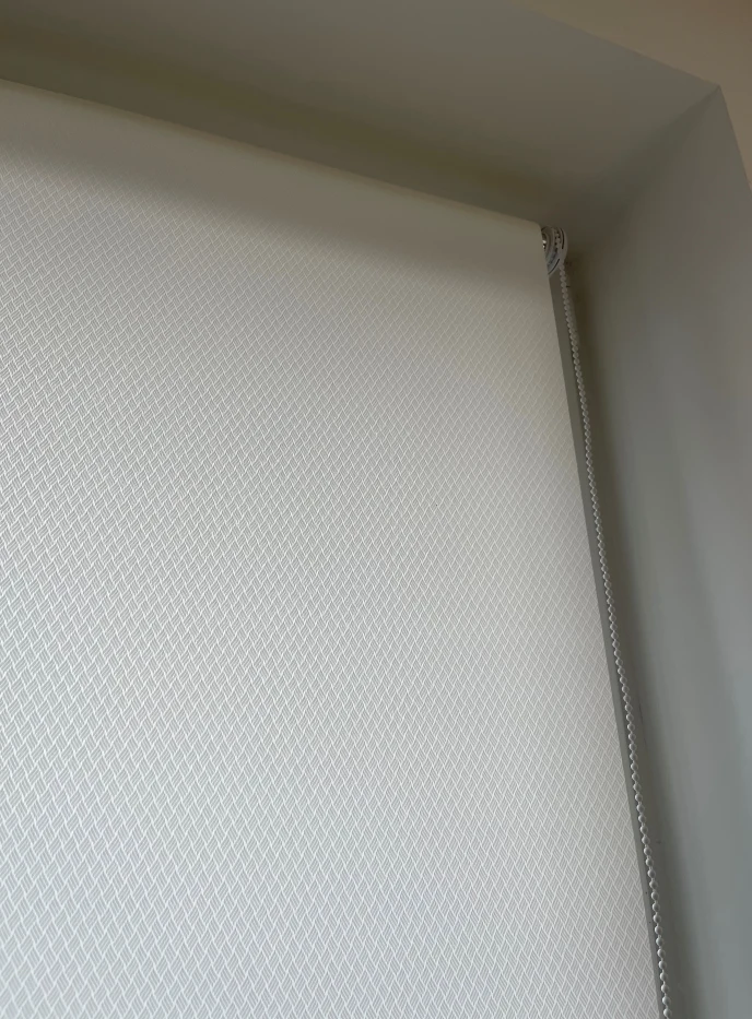 Jaluzele rulou STANDARD, RIBBED Alb 1,20x2,40m 8