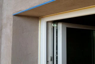 Profil din PVC tare cu picurător (капельник) 2
